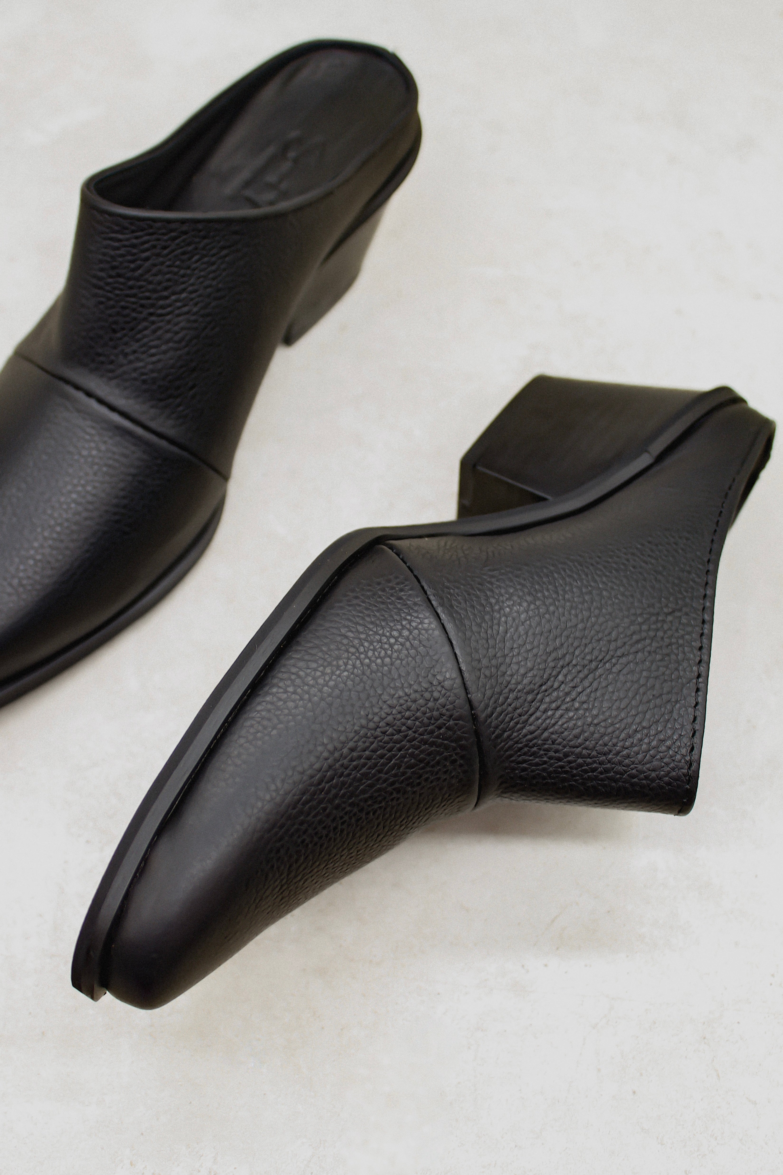 Vince Western Mule – Sweet Peas Handmade